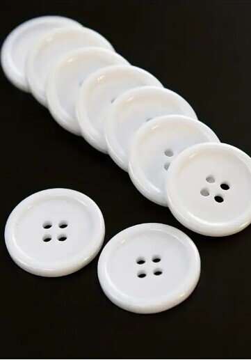 5 Pack 15mm White Buttons